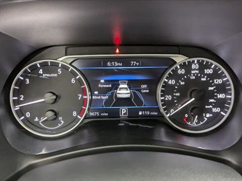 Used 2025 Nissan Sentra SV image 24