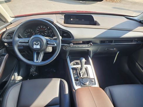 Used 2024 MAZDA CX-30 AWD 2.5 S w/ Premium Package image 7