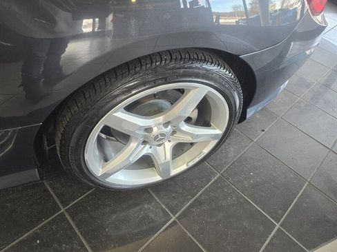 Used 2014 Mercedes-Benz SLK 250 image 24