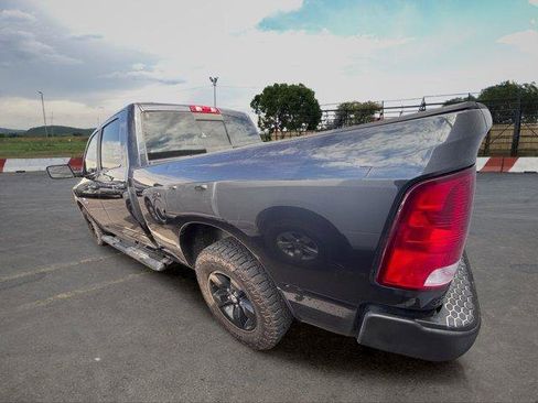 Used 2019 RAM 1500 Classic SLT RWD image 4