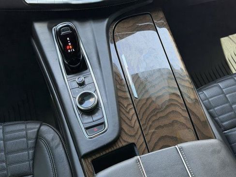Used 2024 Cadillac Escalade Sport Platinum AWD/4WD image 16