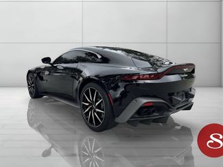 Used 2019 Aston Martin V8 Vantage Coupe video 2