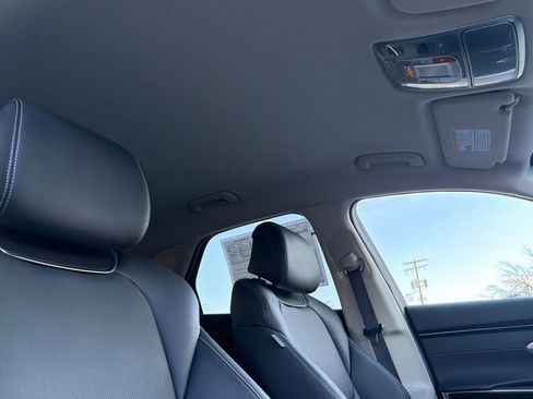 Used 2025 Genesis GV70 2.5T image 23