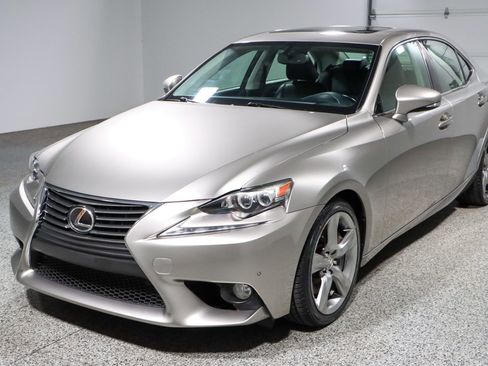 Used 2014 Lexus IS 350 w/ Navigation Package RWD image 30
