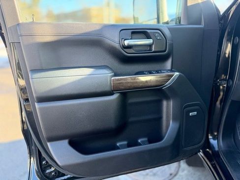 Used 2020 Chevrolet Silverado 1500 RST w/ All-Star Edition image 15