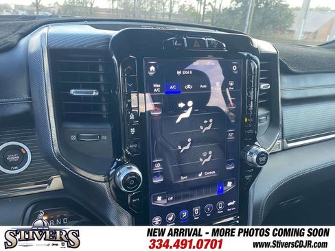 Used 2020 RAM 1500 Limited w/ Black Appearance Package image 25