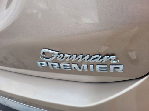 Used 2019 Chevrolet Equinox Premier image 13