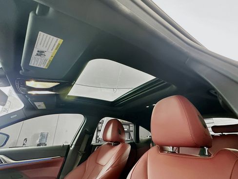 Used 2023 BMW i4 eDrive35 w/ Premium Package image 26