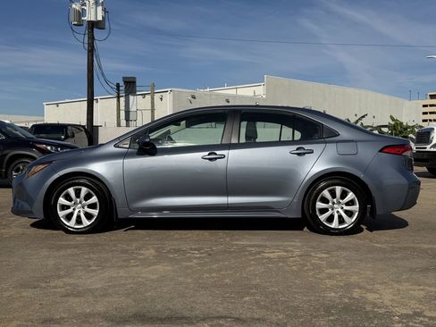 Used 2026 Toyota Corolla LE FWD image 6