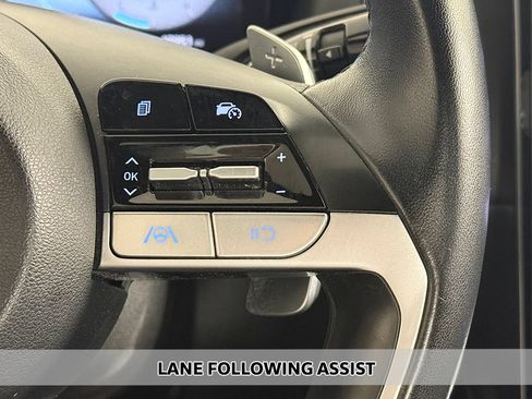 Used 2022 Hyundai Santa Cruz SEL Premium AWD/4WD image 4
