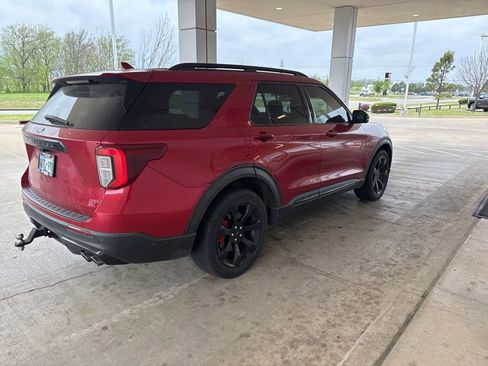 Used 2020 Ford Explorer ST w/ ST Street Pack image 8