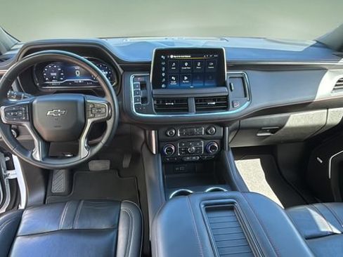 Used 2024 Chevrolet Suburban RST w/ Luxury Package AWD/4WD image 16