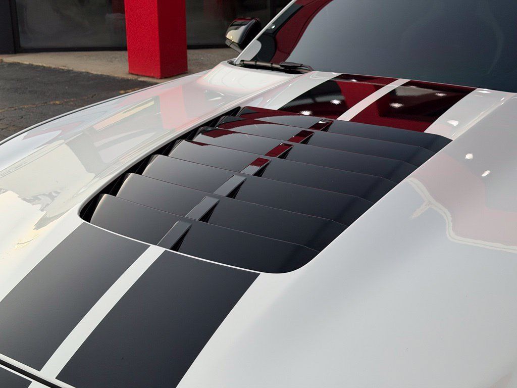 Used 2021 Ford Mustang Shelby GT500 w/ Technology Package RWD image 6
