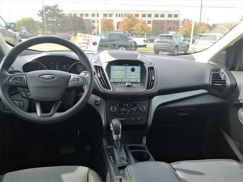 Used 2019 Ford Escape SE image 12