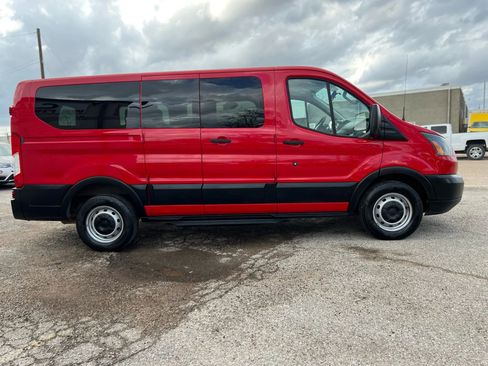 Used 2015 Ford Transit 150 XL image 8