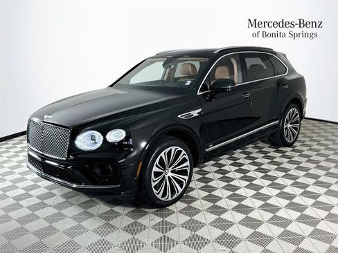 Used 2021 Bentley Bentayga AWD/4WD image 3