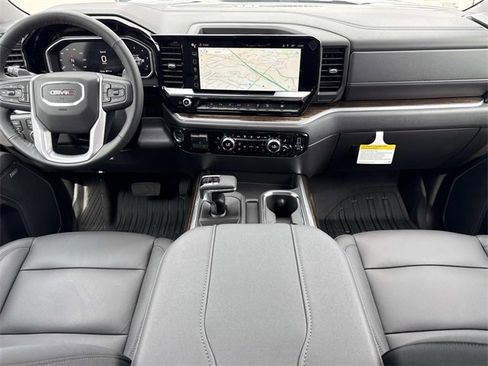 New 2026 GMC Sierra 1500 Elevation image 22