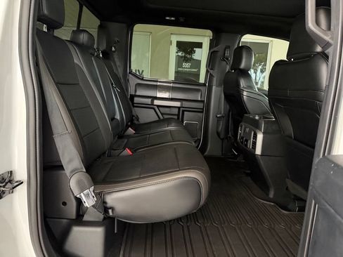 Used 2019 Ford F150 Raptor w/ Equipment Group 802A Luxury AWD/4WD image 30