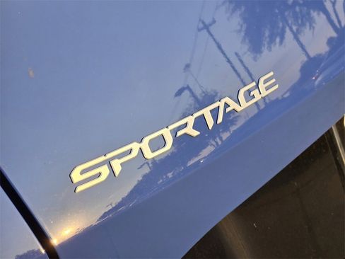 New 2026 Kia Sportage SX image 7