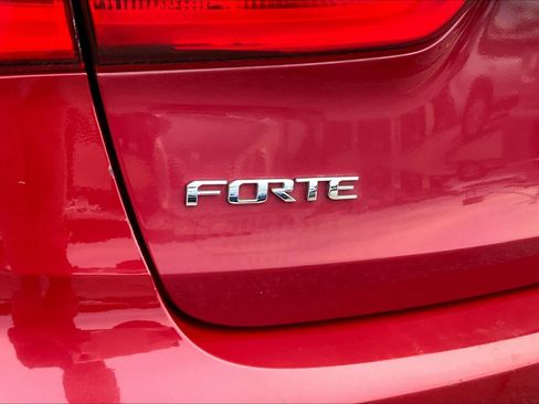 Used 2014 Kia Forte LX image 28