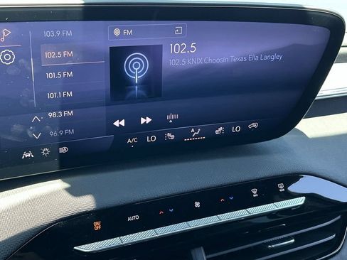 New 2026 Buick Enclave Preferred w/ Power Package FWD image 13