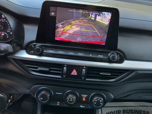 Used 2023 Kia Forte LXS FWD image 14