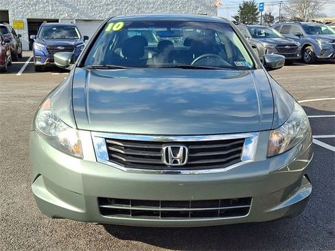 Used 2010 Honda Accord EX image 2