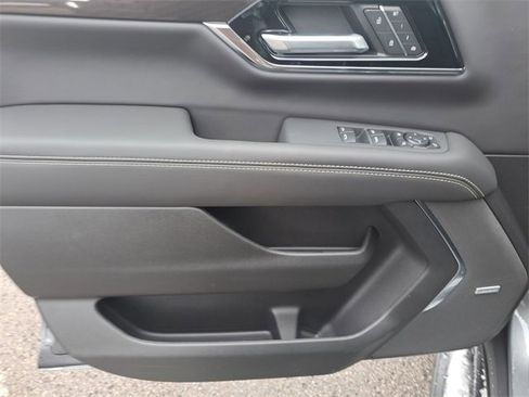 New 2026 GMC Yukon Elevation w/ Elevation Premium Package image 17