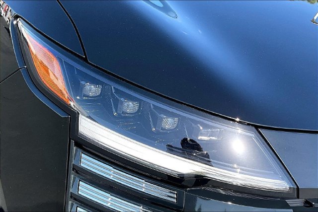 Used 2026 Nissan Kicks SV FWD image 29