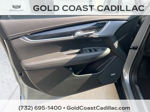 Certified 2023 Cadillac XT5 Premium Luxury w/ Technology Package image 16