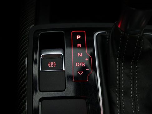 Used 2016 Audi RS 7 Prestige w/ Carbon-Optic Package image 28