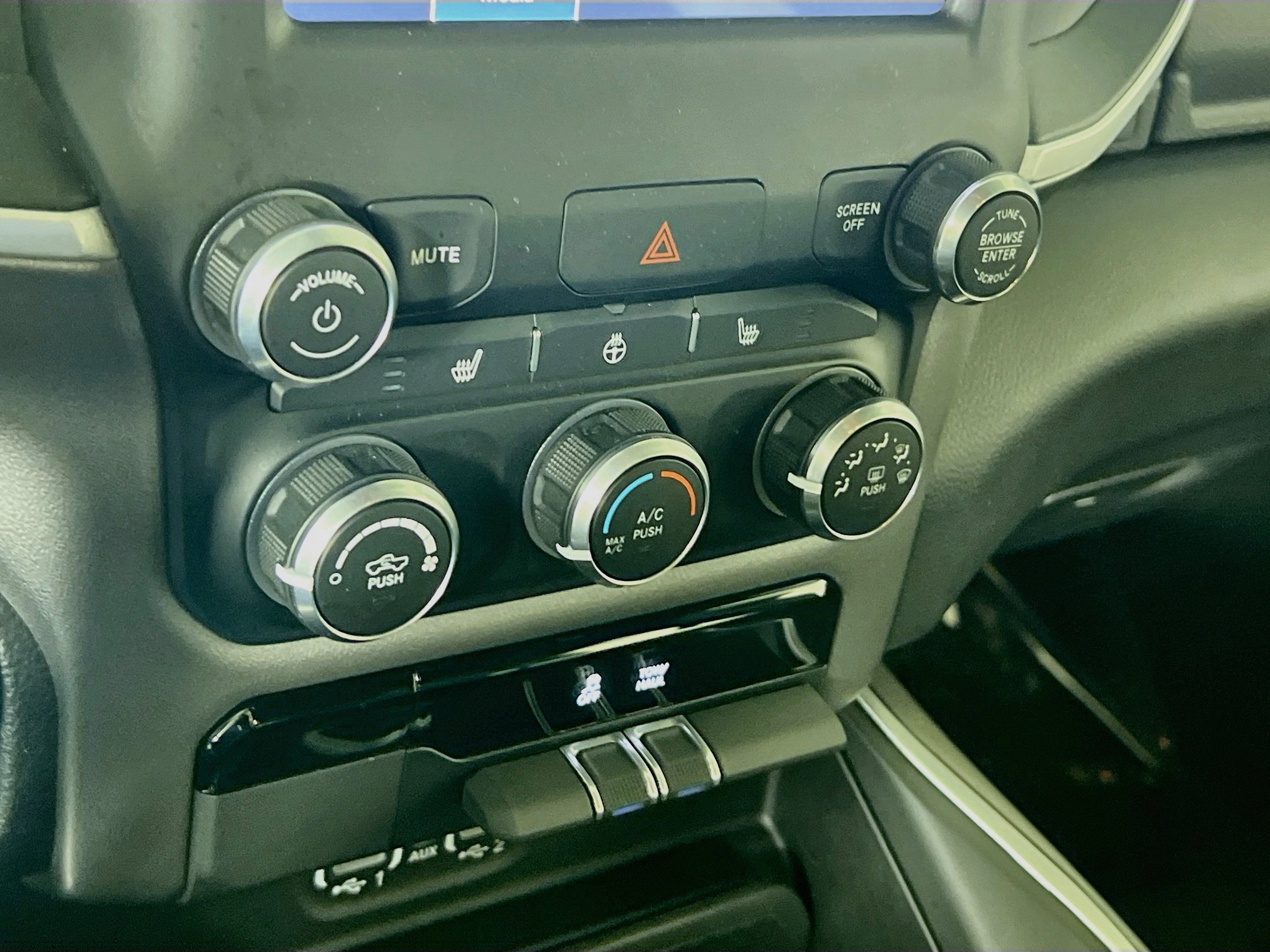 Used 2023 RAM 1500 Big Horn AWD/4WD image 15