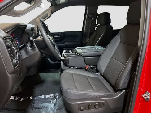 Used 2025 Chevrolet Silverado 1500 Custom w/ Turbomax Blackout Package AWD/4WD image 17