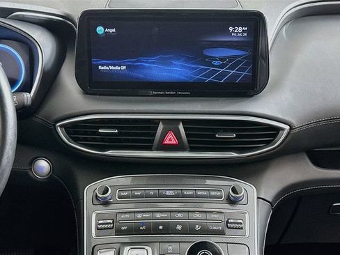 Used 2022 Hyundai Santa Fe Limited FWD image 15