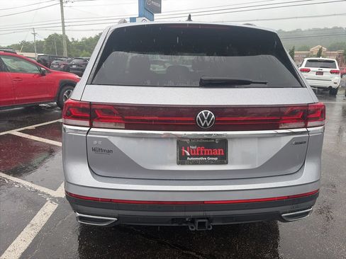 Used 2026 Volkswagen Atlas SE AWD/4WD image 6