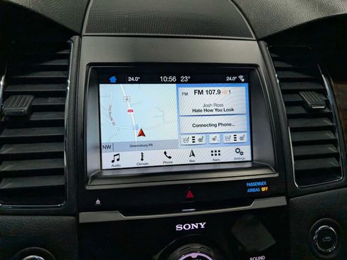 Used 2019 Ford Taurus Limited AWD/4WD image 20
