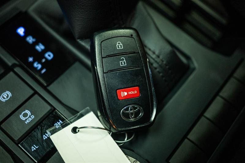 Used 2026 Toyota Tacoma SR5 AWD/4WD image 20
