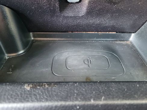 Used 2018 Toyota Tacoma TRD Sport image 22