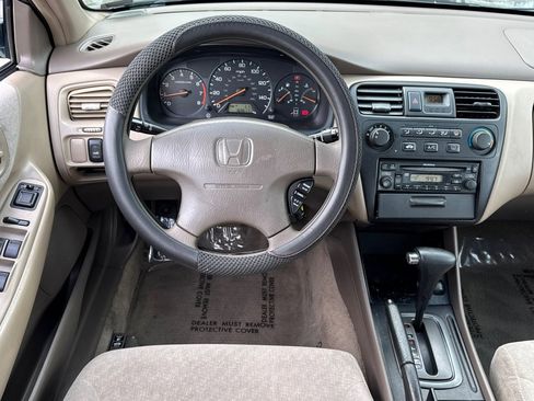 Used 2001 Honda Accord LX image 27