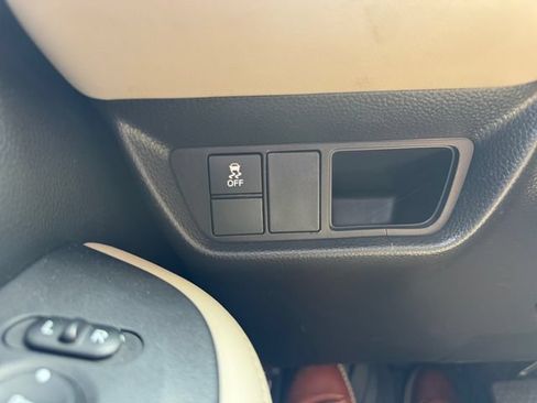 Used 2024 Honda HR-V LX image 25