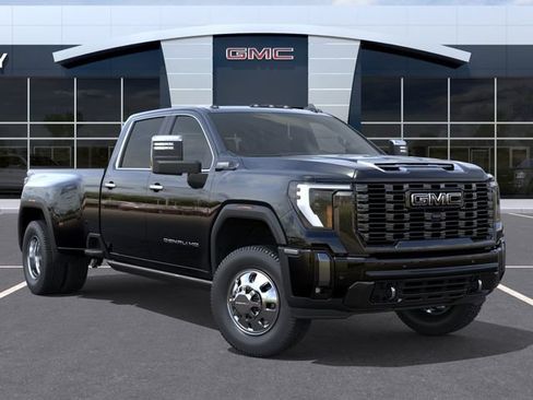 New 2026 GMC Sierra 3500 Denali Ultimate AWD/4WD image 7