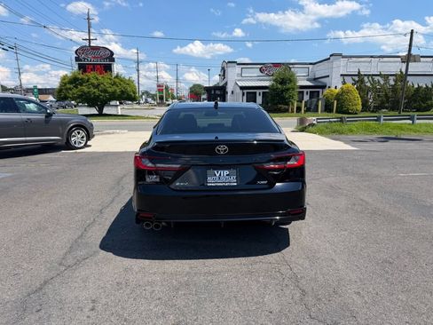 Used 2025 Toyota Camry XSE FWD image 6