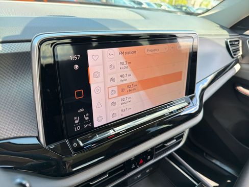 New 2026 Volkswagen Atlas Peak Edition AWD/4WD image 23
