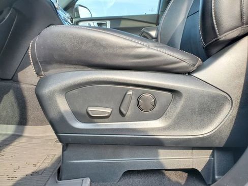 Used 2023 Ford Explorer ST w/ Equipment Group 401A image 5