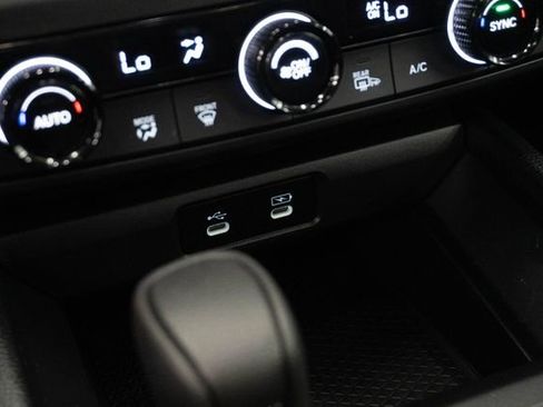 Certified 2024 Honda Accord EX image 7