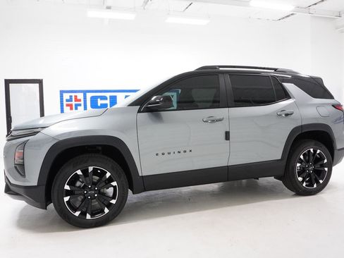 New 2026 Chevrolet Equinox RS w/ Convenience Package III image 11