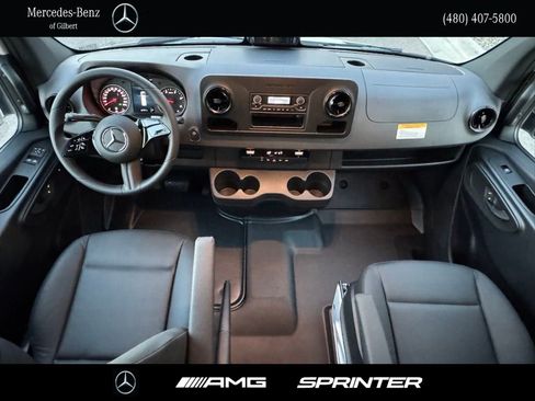 New 2025 Mercedes-Benz Sprinter 2500 image 12