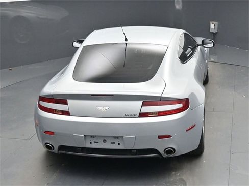 Used 2007 Aston Martin V8 Vantage Coupe image 33