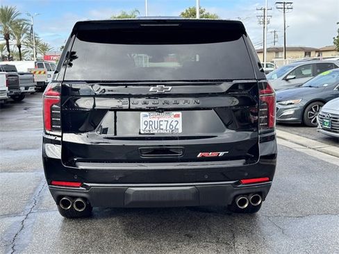 Used 2025 Chevrolet Suburban RST w/ Sun And Tow Package image 3