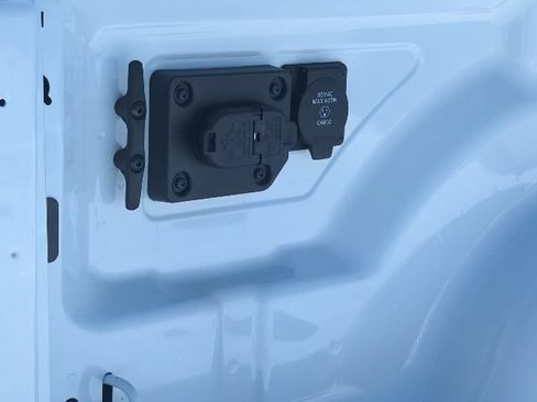 New 2026 RAM 2500 Tradesman AWD/4WD image 34